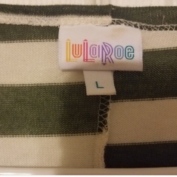 Lula Roe Lindsey - Picture 2 of 3